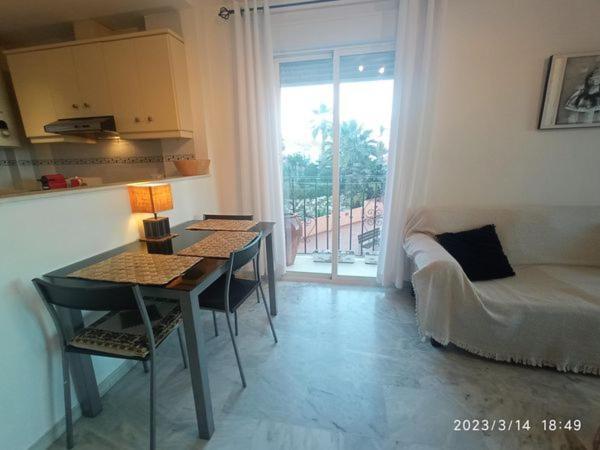 Apartamentos Los Hidalgo Golf Manilva Exteriér fotografie