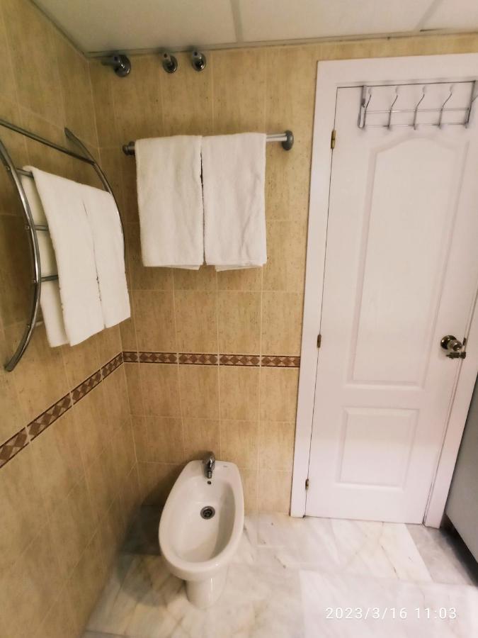 Apartamentos Los Hidalgo Golf Manilva Exteriér fotografie